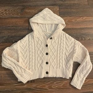 American eagle cropped cardigan